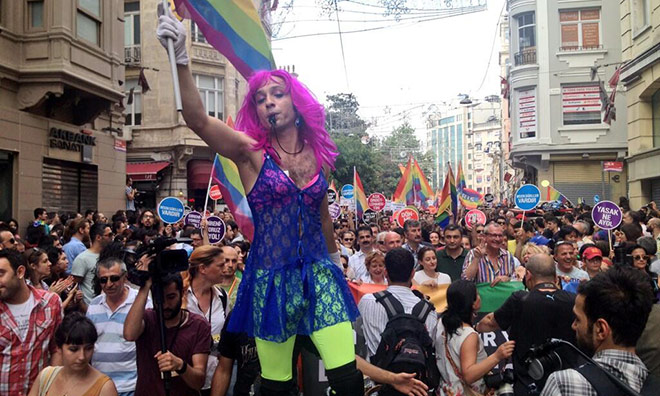 Şeriatçılardan LGBTİ Yürüyüşüne Tehdit