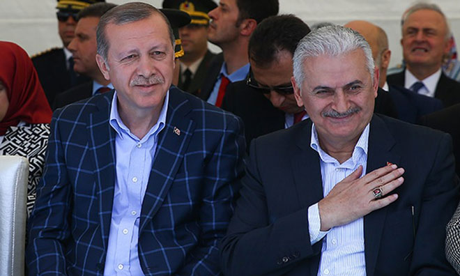 Krize Çözüm Önerisi: Bin Euro Ver, Erdoğan'la Tanış