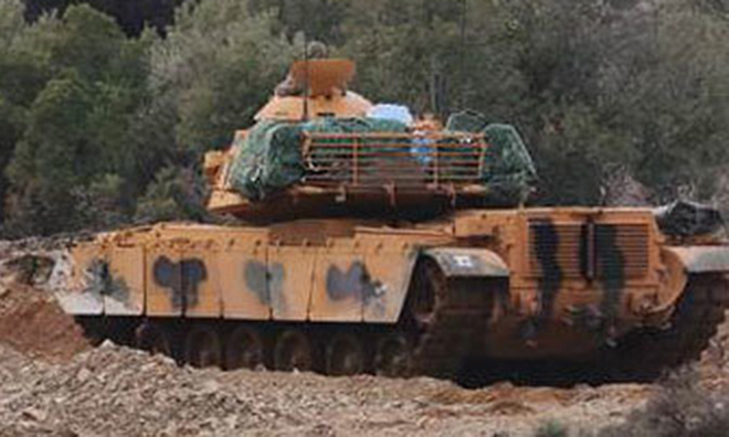Türk Tankları Sınırı Geçti