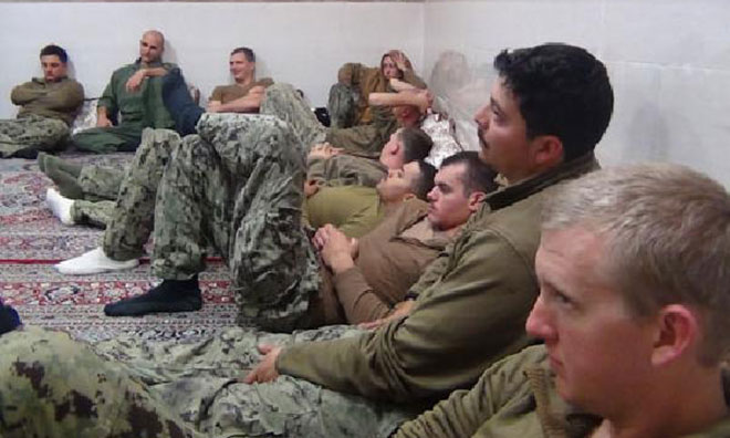 İran ABD Askerlerini Serbest Bıraktı