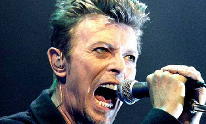 David Bowie Kansere Yenildi