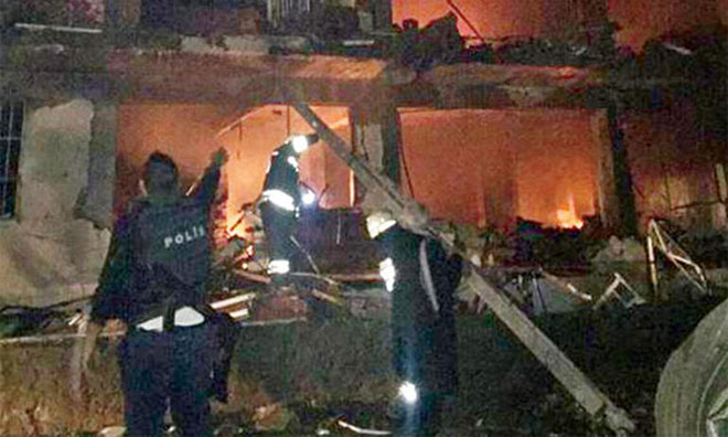Diyarbakır’da Emniyet’e Bombalı Saldırı