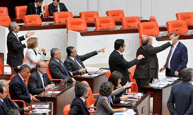 Meclis'te AKP'nin Utanç Günü