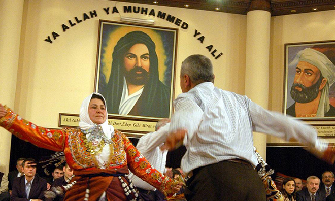 “Kamuda Mescid Serbest, Cemevi Yasak”